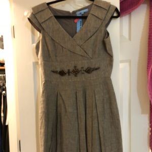 Antonio Melani Size 6 dress wide shoulder